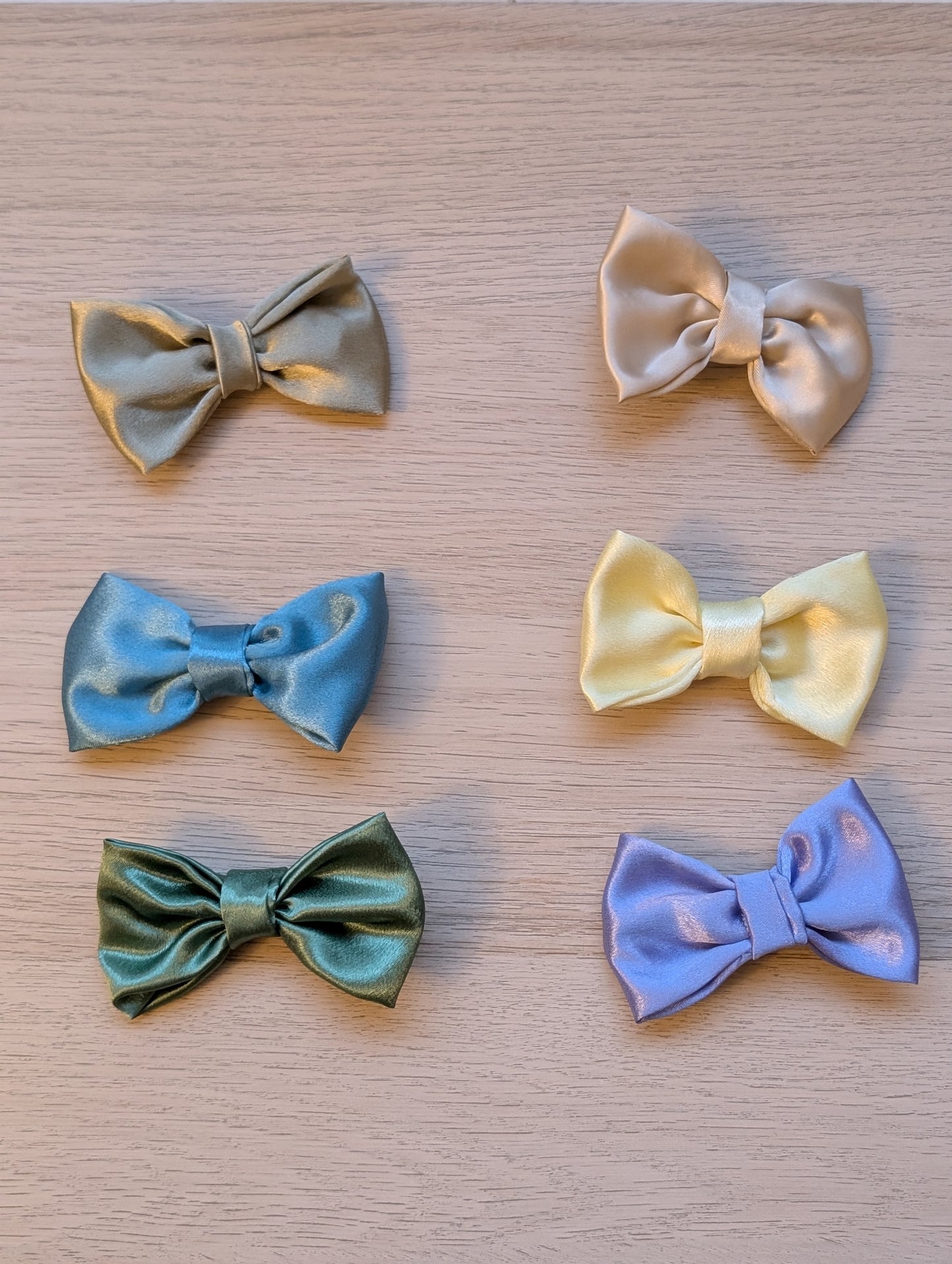 Medium bow